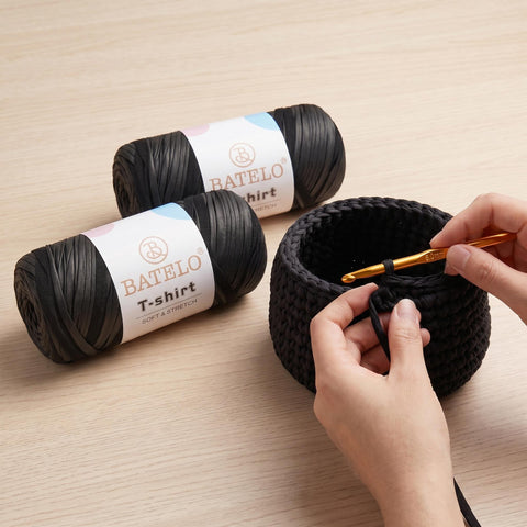 BATELO black thick polyester yarn balls with crocheted basket project